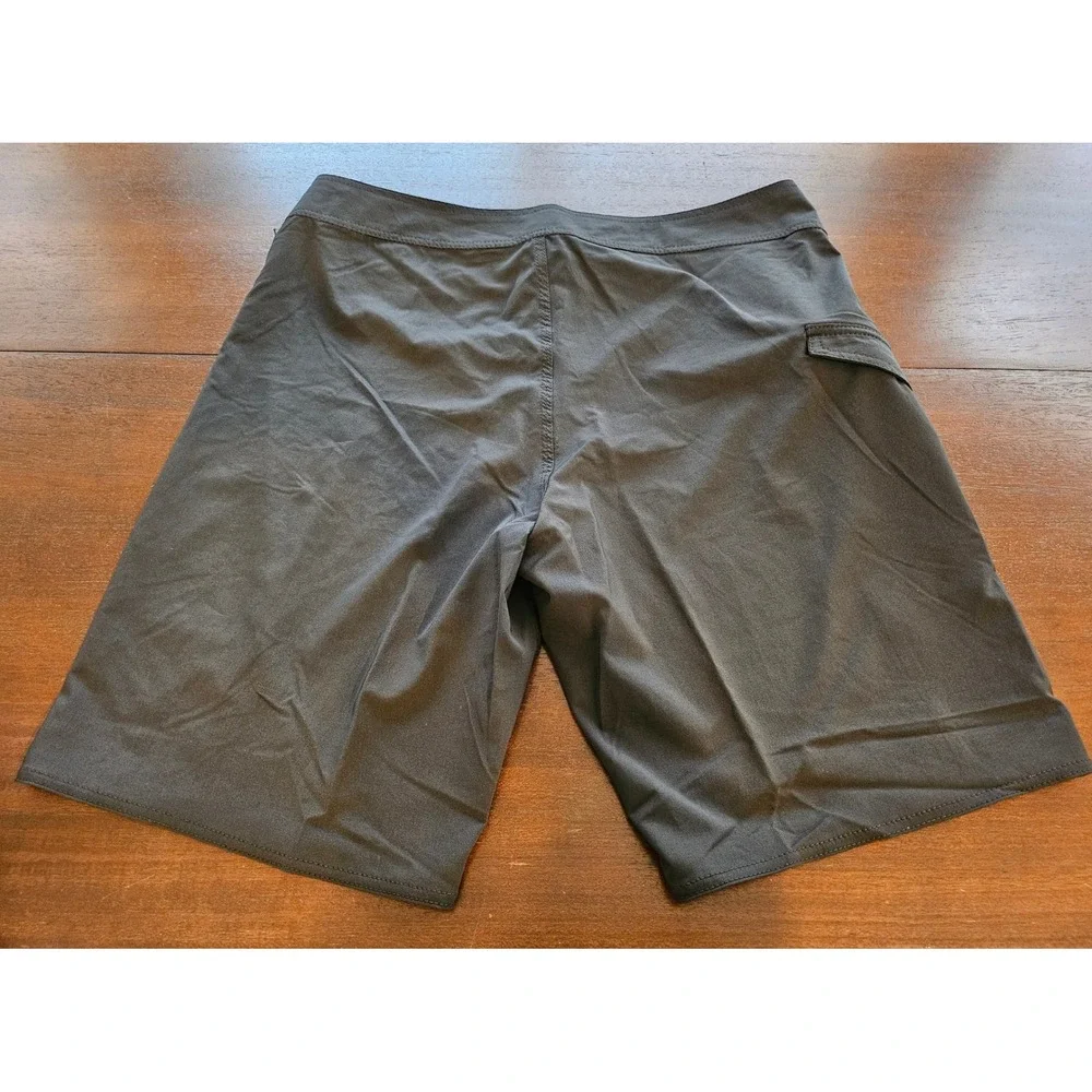 Volcom Board Shorts Mens 34 Black Mod-Tech 4-Way Stretch A0812121 - Picture 7 of 9